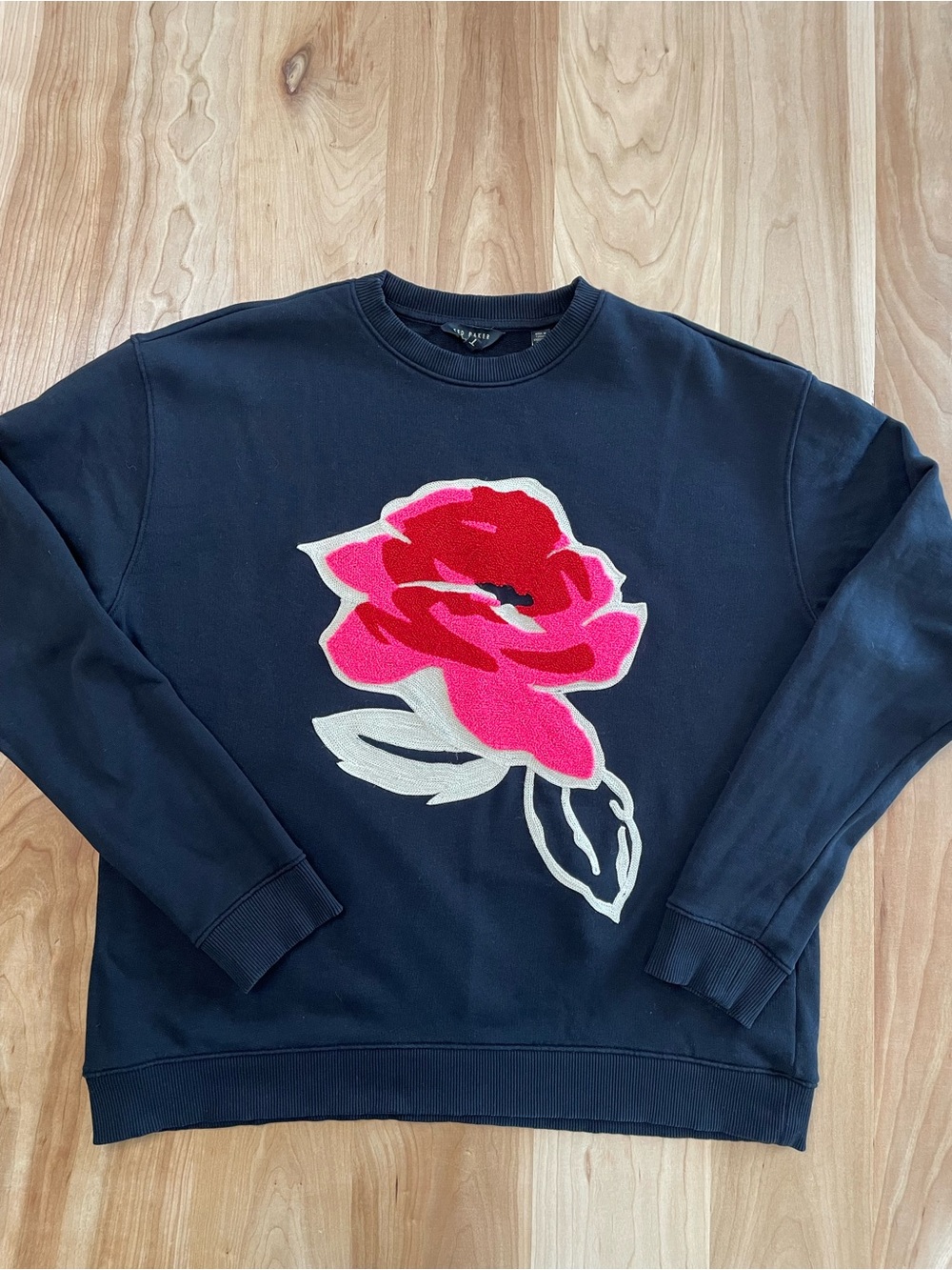 Ted Baker Floesa Black Sweatshirt Rose Appliqué Size 3 Medium